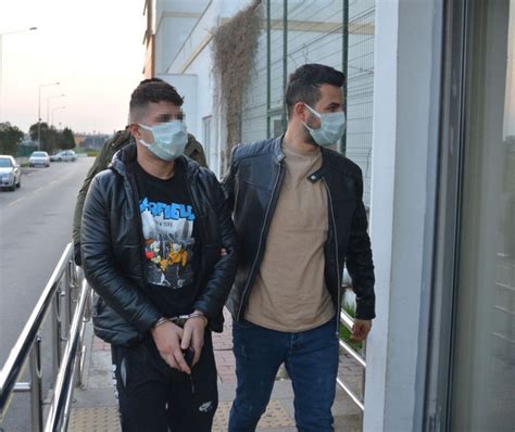 A­d­a­n­a­­d­a­ ­3­ ­h­ı­r­s­ı­z­l­ı­k­ ­ş­ü­p­h­e­l­i­s­i­ ­y­a­k­a­l­a­n­d­ı­